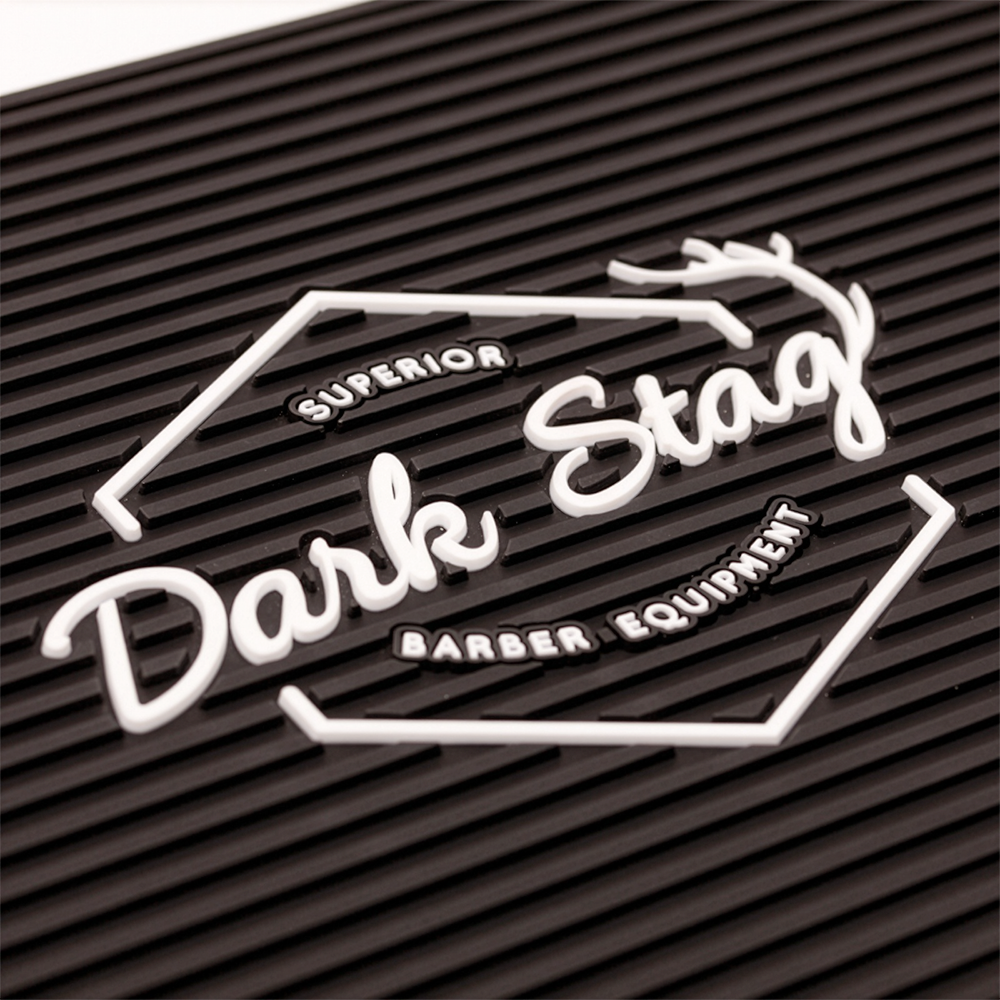 Tapis de station de barbier en caoutchouc Dark Stag pour outils de barbier